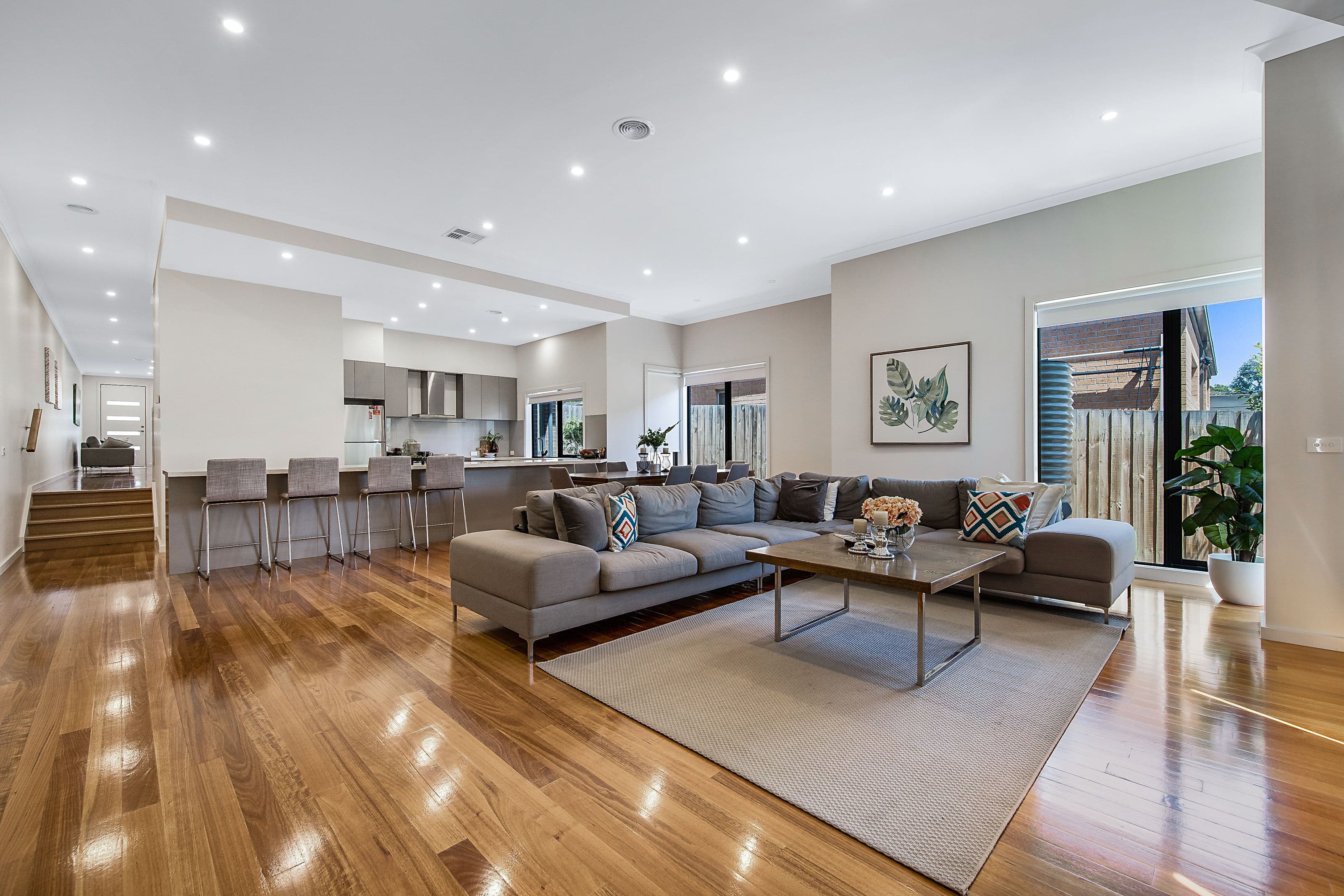 17A Whiton Street, Mount Waverley VIC 3149, Mount Waverley - Thumbnail 2