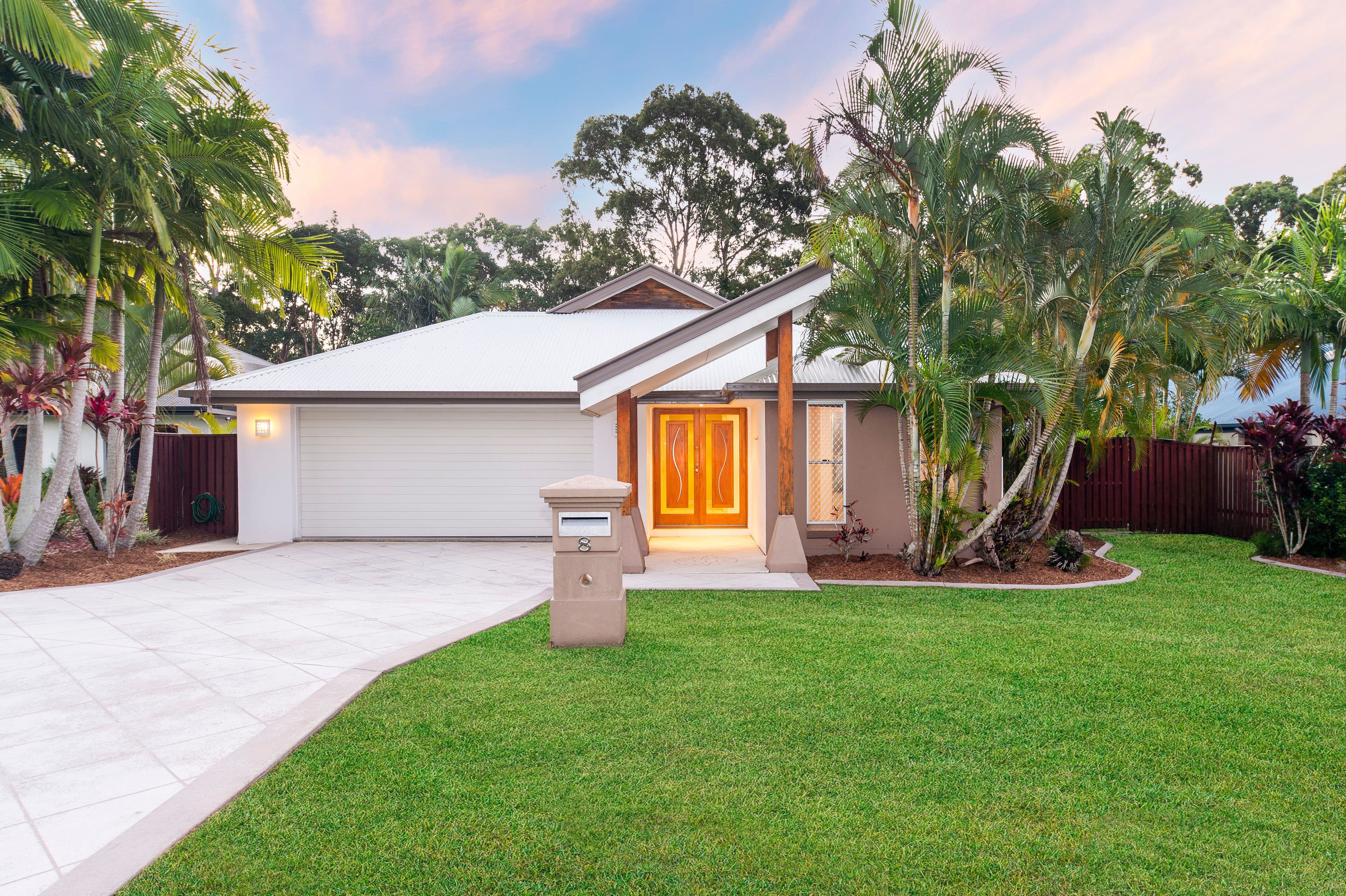 8 Helsal Court, Coomera Waters QLD 4209, Coomera - Thumbnail 2