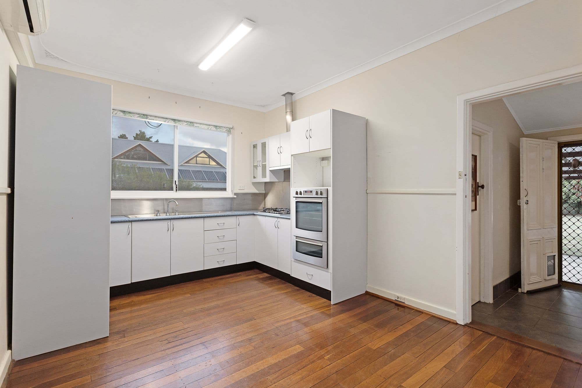 10 Wisbech Street, Bayswater WA 6053, Bayswater - Thumbnail 8