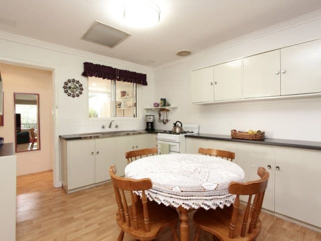 15b Clifton Street, MADDINGTON WA 6109, Maddington - Thumbnail 3