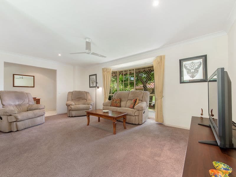 5 Nisbet Place, Merrimac QLD 4226, Merrimac - Thumbnail 4