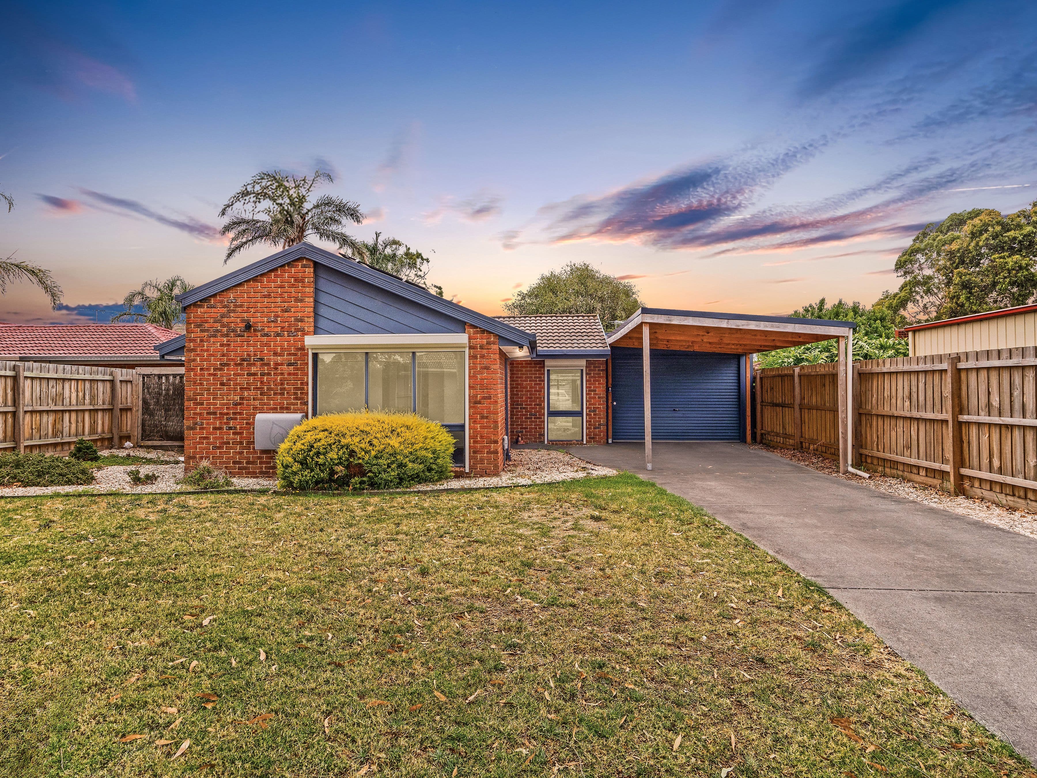 2 Blueberry Close, Cranbourne North VIC 3977, Cranbourne North - Image 1