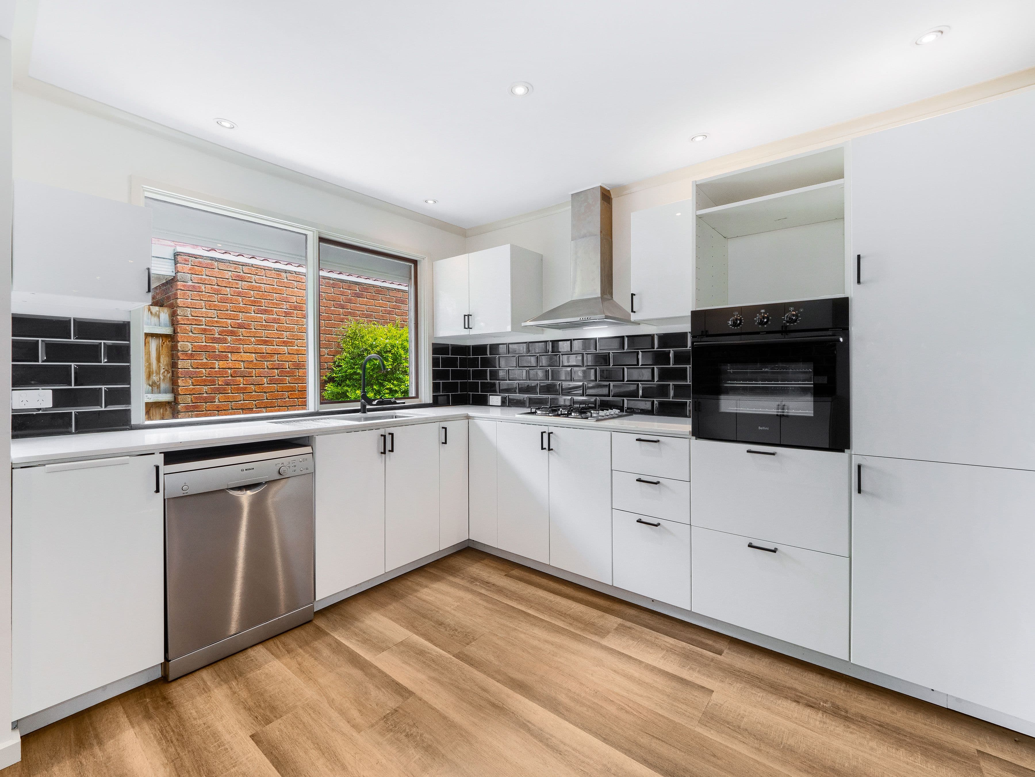 2 Blueberry Close, Cranbourne North VIC 3977, Cranbourne North - Thumbnail 5