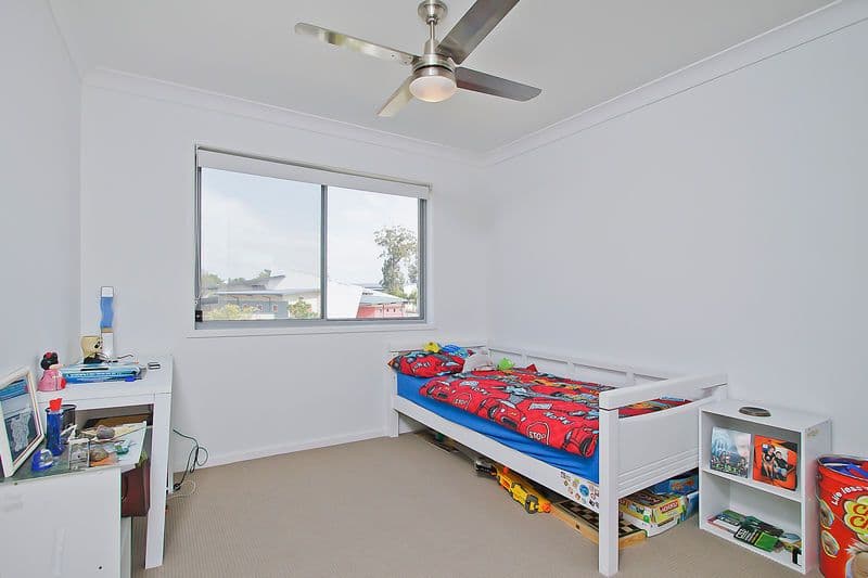 22 Emily Way, VARSITY LAKES QLD 4227, Varsity Lakes - Thumbnail 6