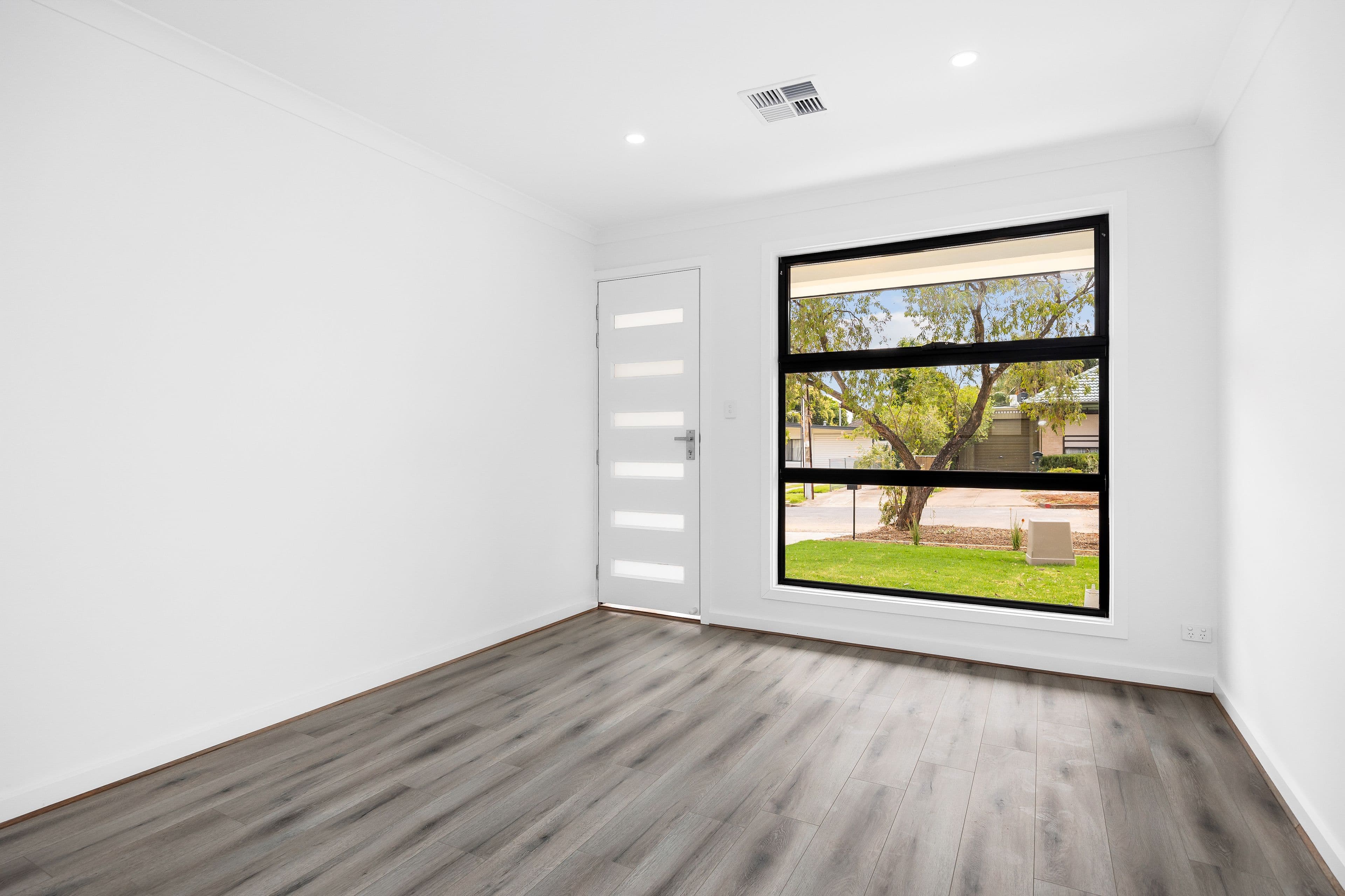 15 Kennett Street, Para Hills SA 5096, Para Hills - Thumbnail 2