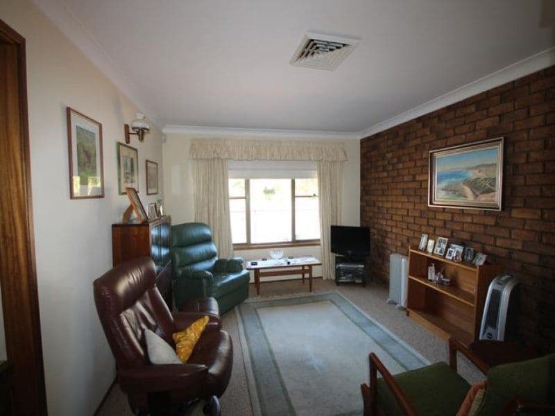 27 Sydney Street, SCONE NSW 2337, Scone - Thumbnail 8