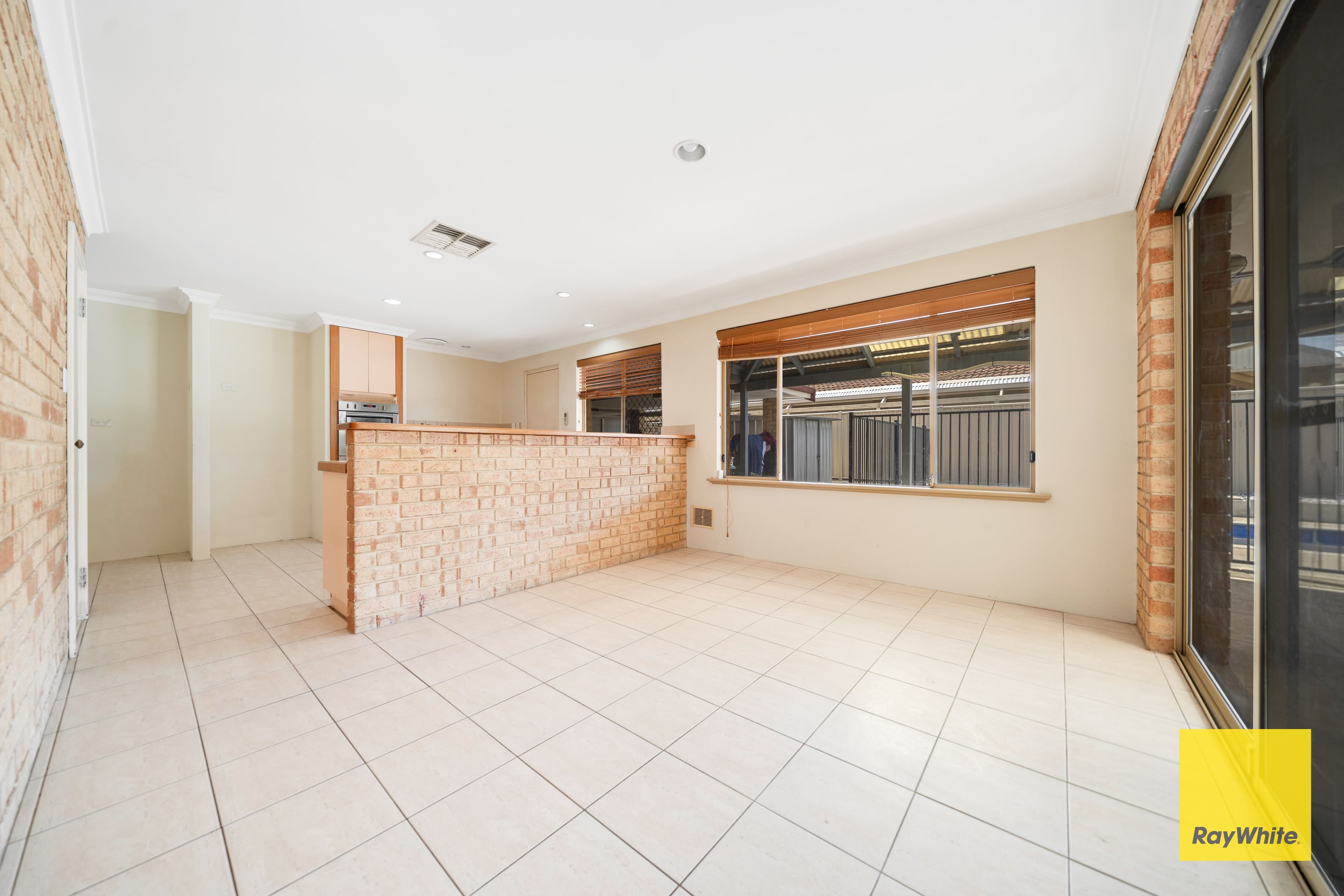 54 Westgate Way, Marangaroo WA 6064, Marangaroo - Thumbnail 5