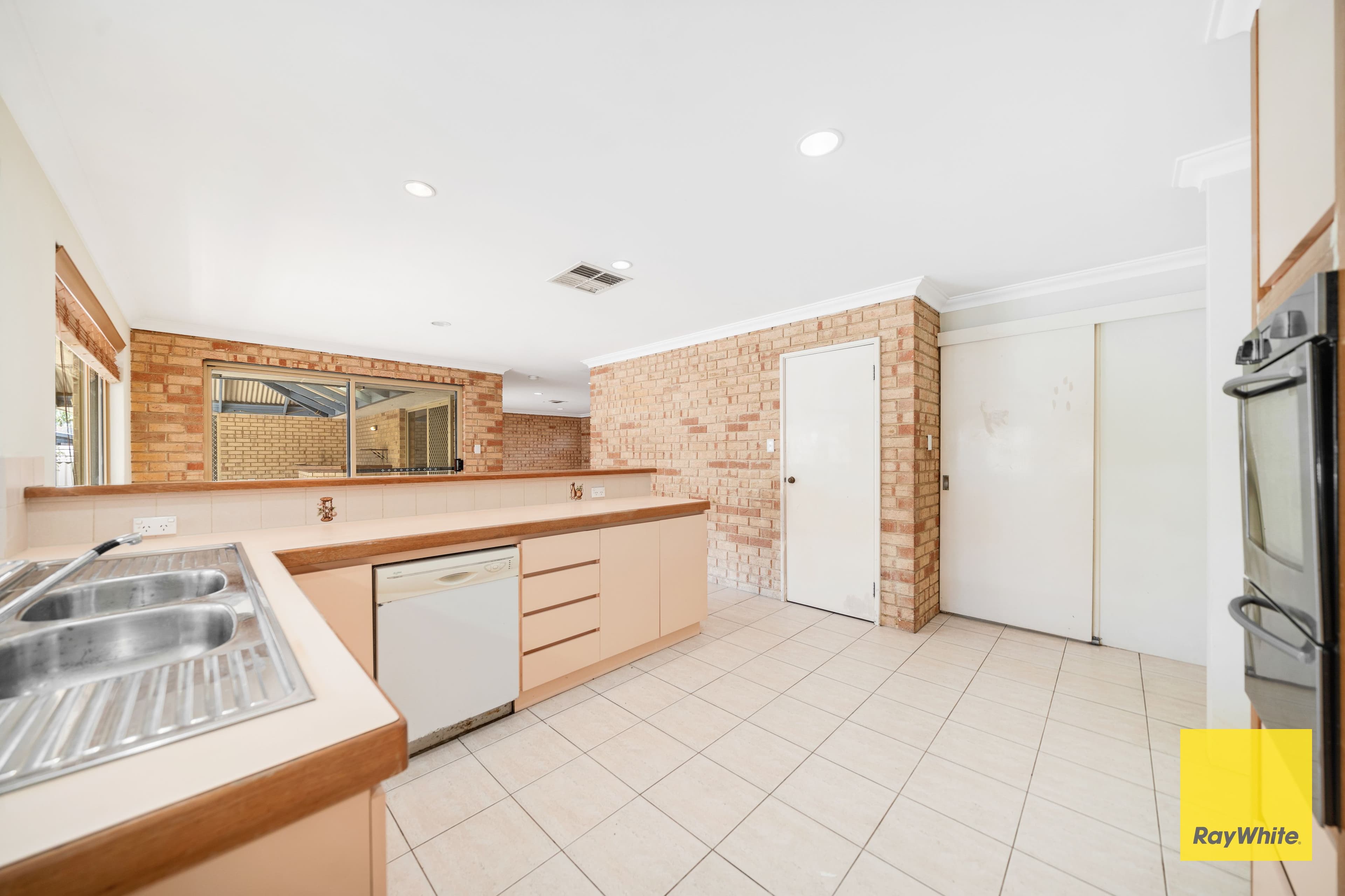 54 Westgate Way, Marangaroo WA 6064, Marangaroo - Thumbnail 7