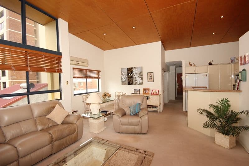 12 Thomson Street, Tweed Heads NSW 2485, Tweed Heads - Thumbnail 2