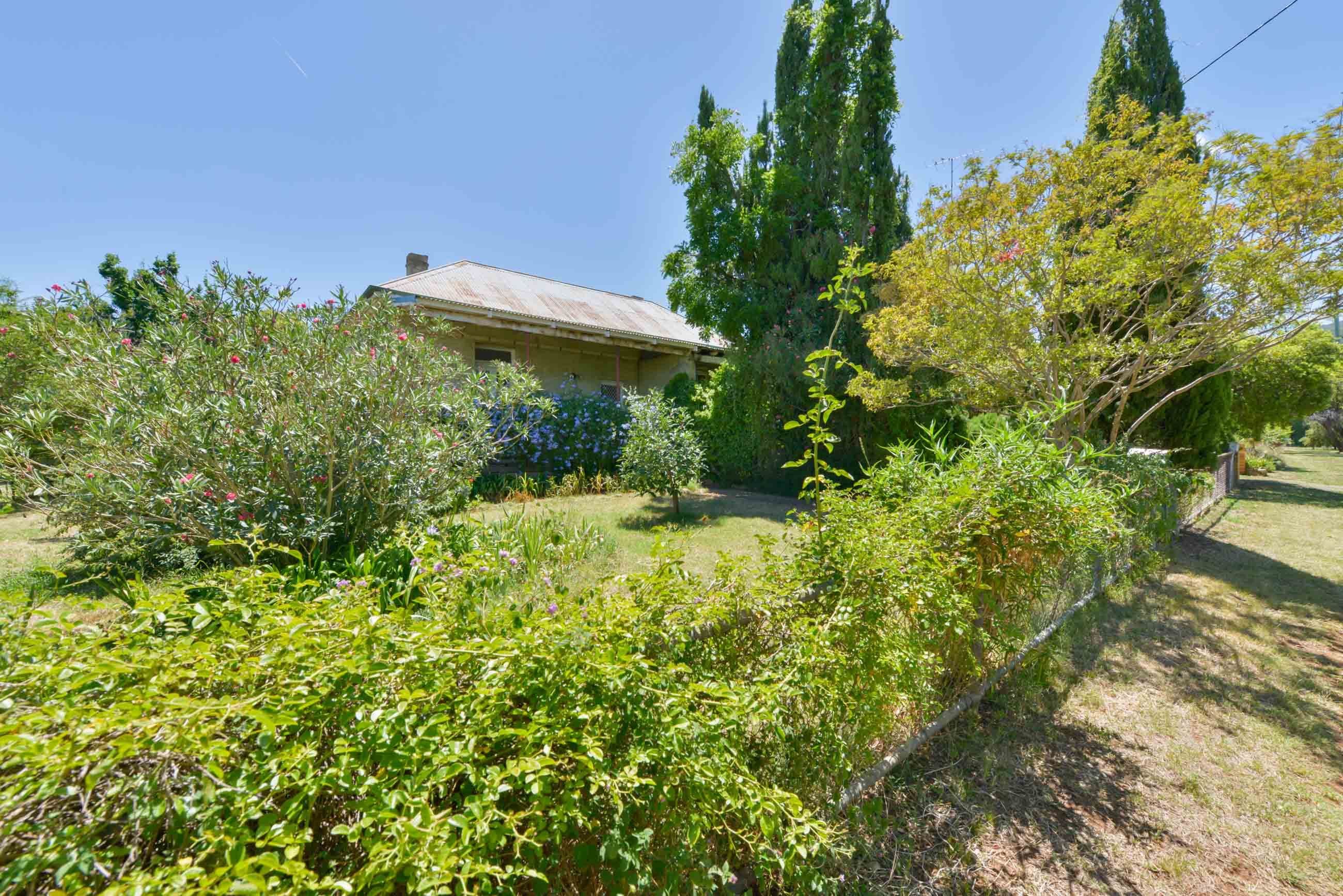160 and 160A North Street, Tamworth NSW 2340, Tamworth - Thumbnail 2