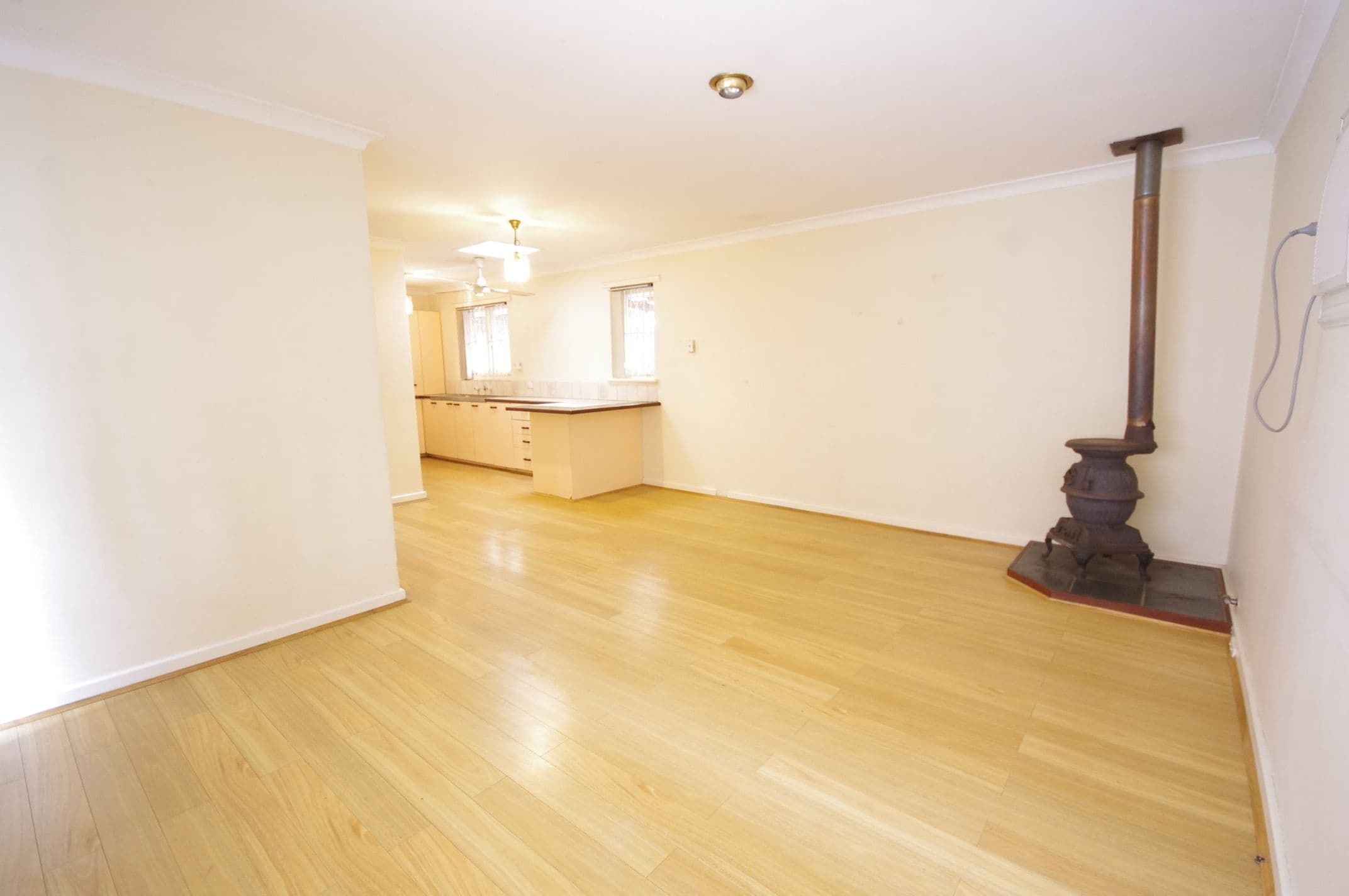31 Cartwright Road, Balga WA 6061, Balga - Thumbnail 2