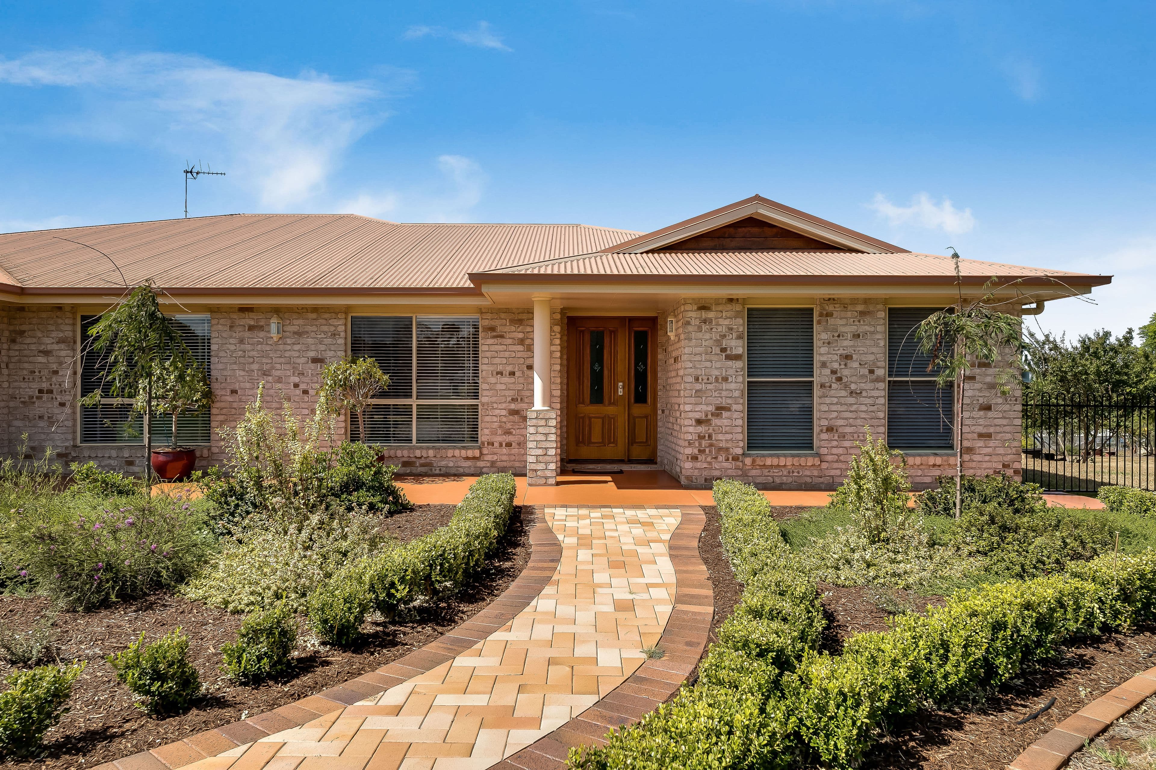 5 Roseburn Court, Torrington QLD 4350, Torrington - Thumbnail 2
