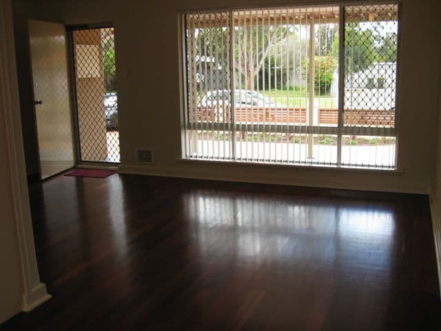 1 Crosbie Crescent, MIDDLE SWAN WA 6056, Middle Swan - Thumbnail 5