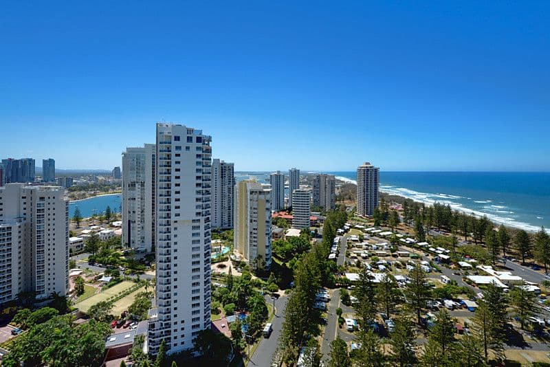 1 Peak Avenue, MAIN BEACH QLD 4217, Main Beach - Thumbnail 3