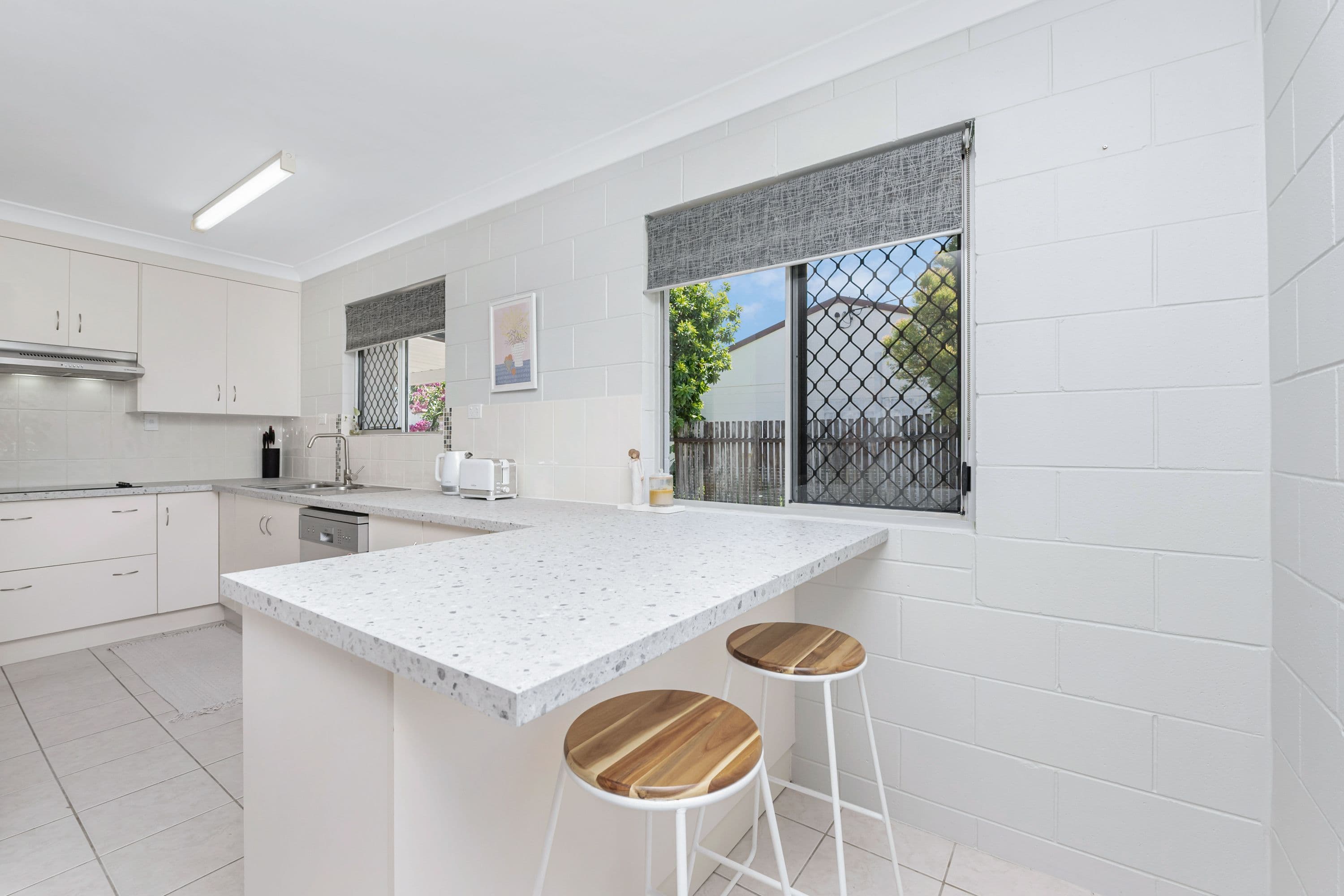 4 Rebecca Court, Rasmussen QLD 4815, Rasmussen - Thumbnail 4
