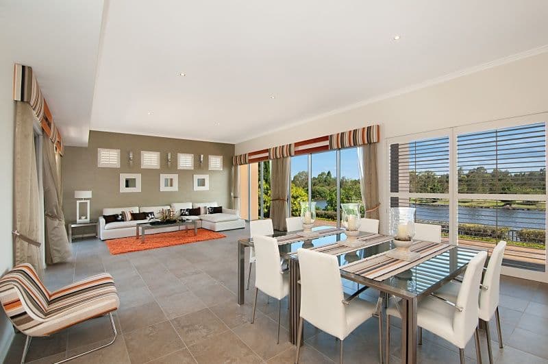5026 Emerald Island Drive, CARRARA QLD 4211, Carrara - Thumbnail 4
