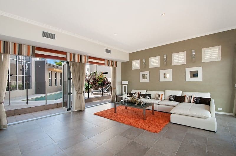 5026 Emerald Island Drive, CARRARA QLD 4211, Carrara - Thumbnail 5