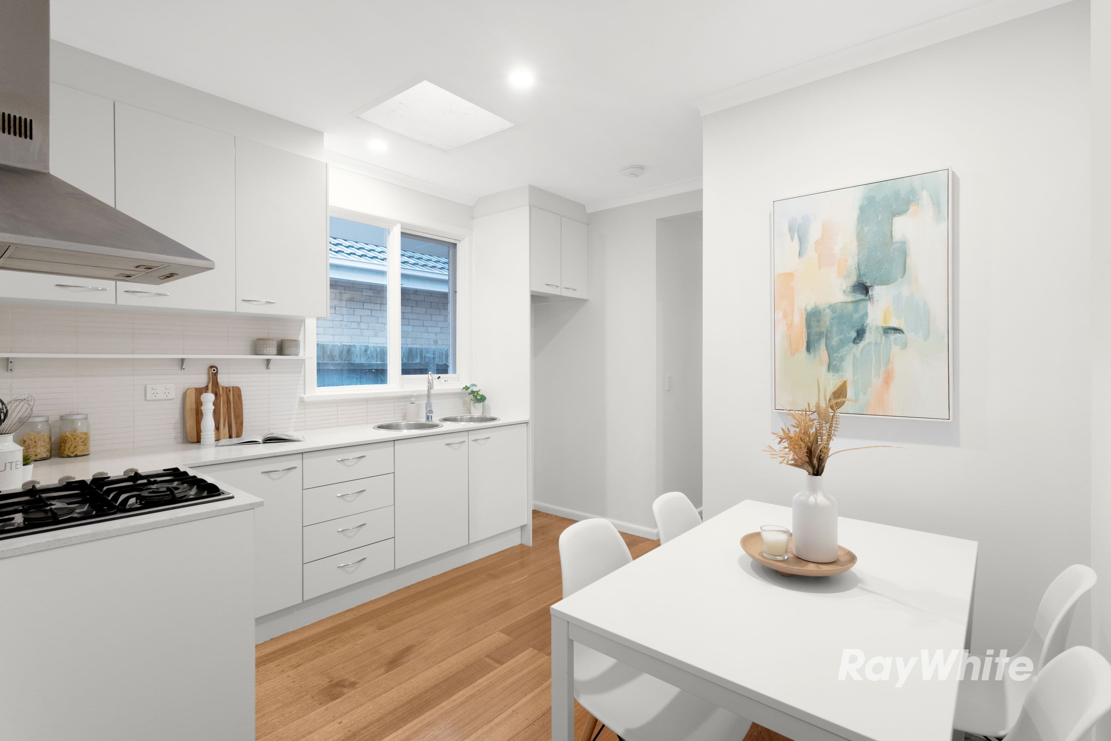 18 Venice Street, Mentone VIC 3194, Mentone - Thumbnail 3