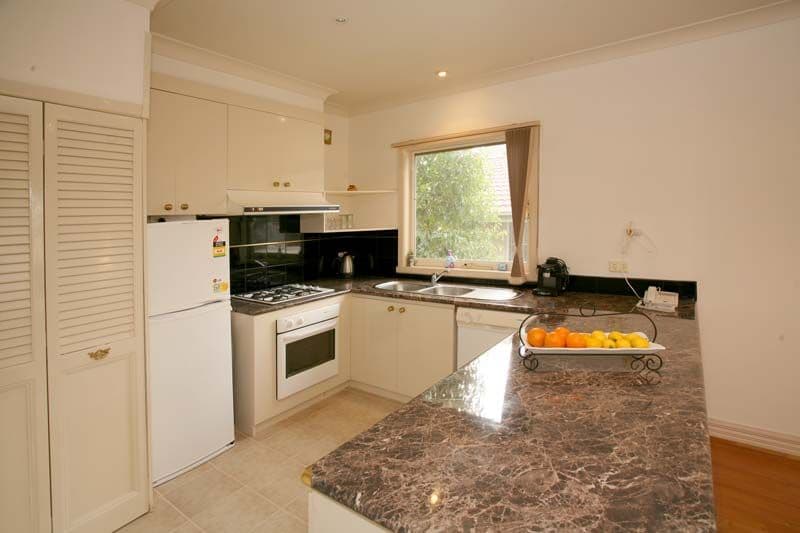 169 Blackburn Road, BLACKBURN SOUTH VIC 3130, Blackburn South - Thumbnail 2