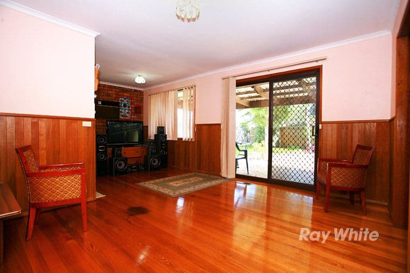 8 Vega Close, NOBLE PARK VIC 3174, Noble Park - Thumbnail 3