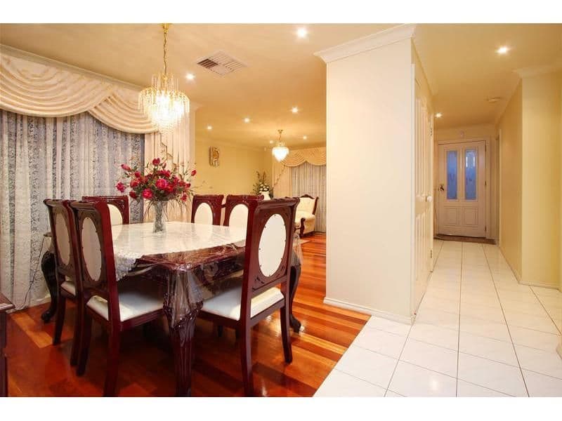 59 Telopea Crescent, MILL PARK VIC 3082, Mill Park - Thumbnail 3
