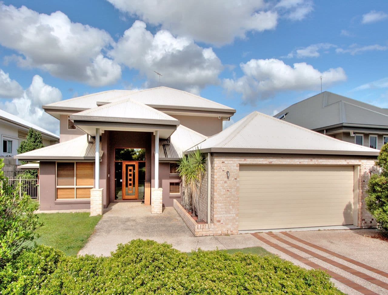 9 Dennis Vale Drive, Daisy Hill QLD 4127, Daisy Hill - Image 1
