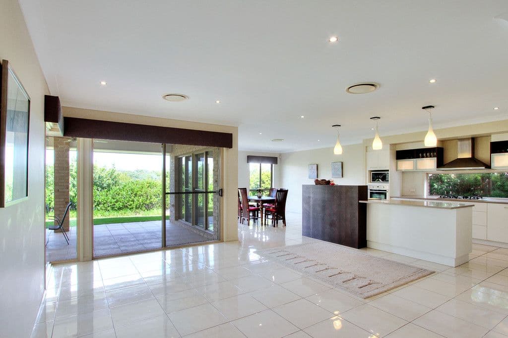 9 Dennis Vale Drive, Daisy Hill QLD 4127, Daisy Hill - Thumbnail 4