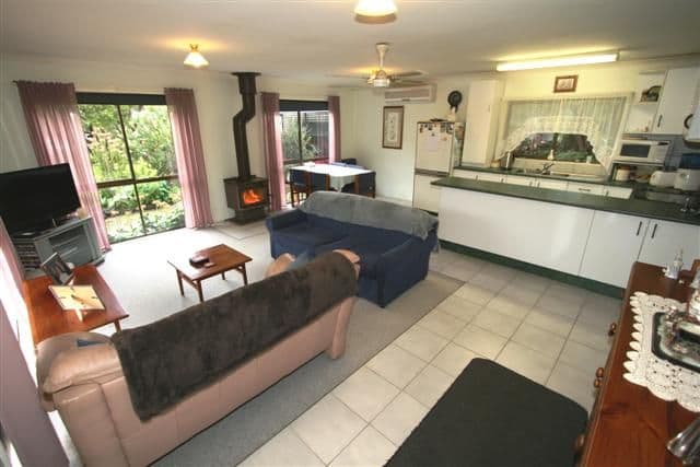 22 Jenner Avenue, COWES VIC 3922, Cowes - Thumbnail 3
