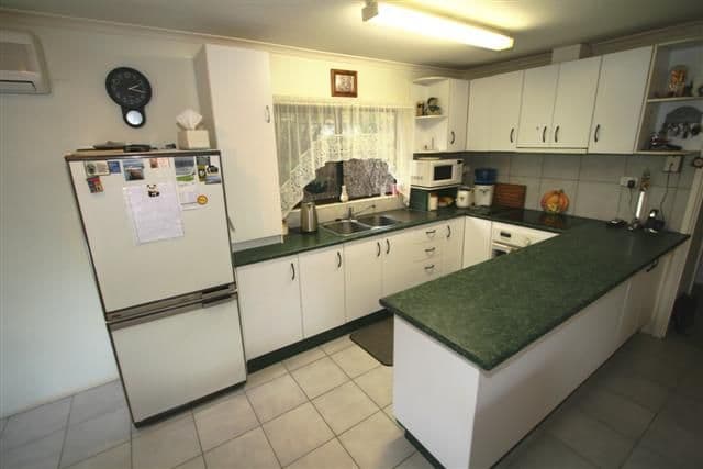 22 Jenner Avenue, COWES VIC 3922, Cowes - Thumbnail 4