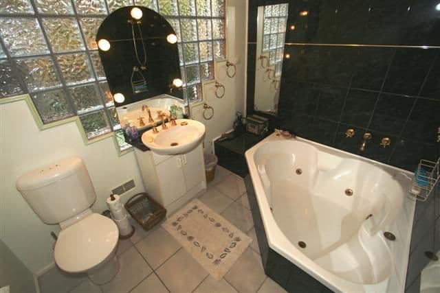 22 Jenner Avenue, COWES VIC 3922, Cowes - Thumbnail 5