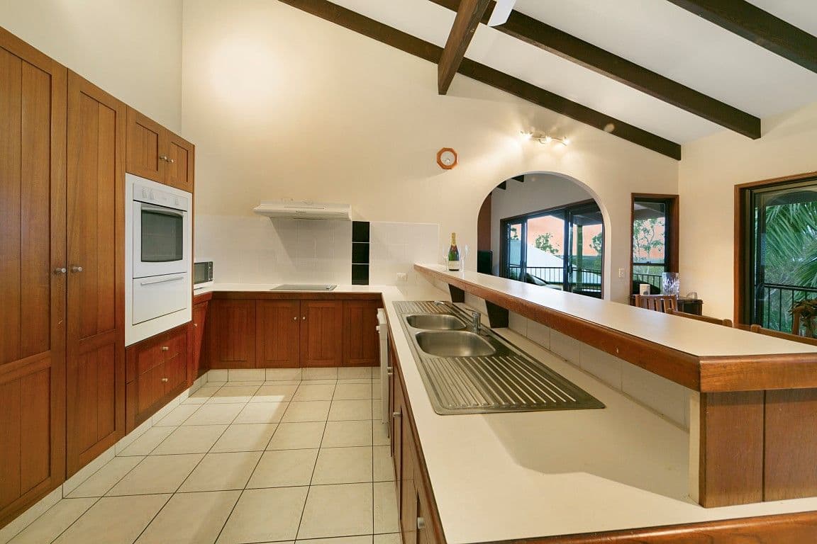 30 Tamworth Drive, Helensvale QLD 4212, Helensvale - Thumbnail 4