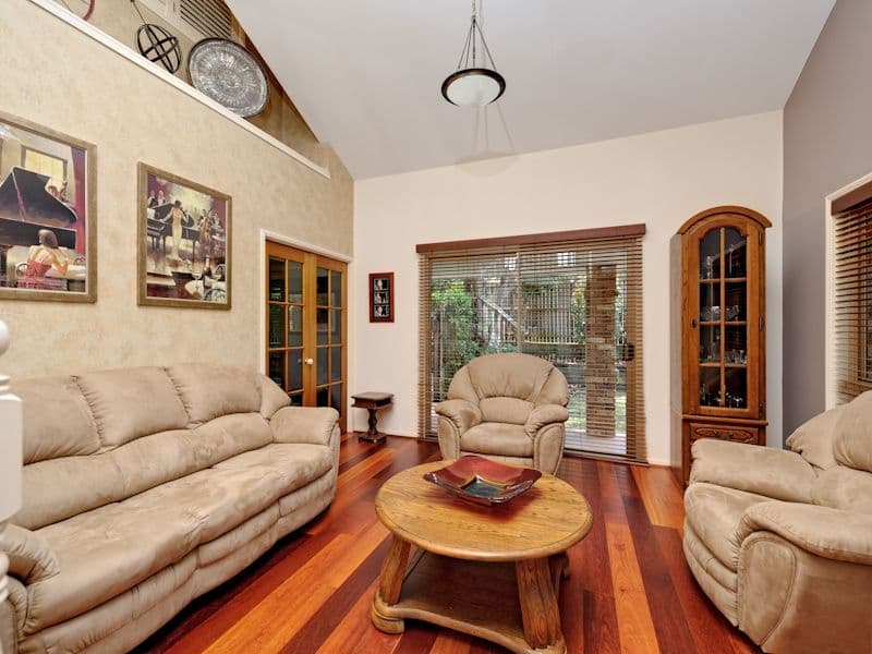 8 Poplar Close, CALAMVALE QLD 4116, Calamvale - Thumbnail 2