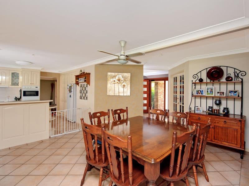 8 Poplar Close, CALAMVALE QLD 4116, Calamvale - Thumbnail 4