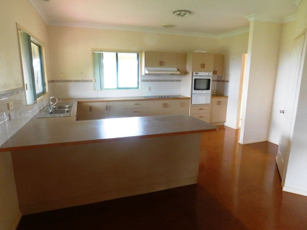 12125 D'Aguilar Highway, Yarraman QLD 4614, Yarraman - Thumbnail 3
