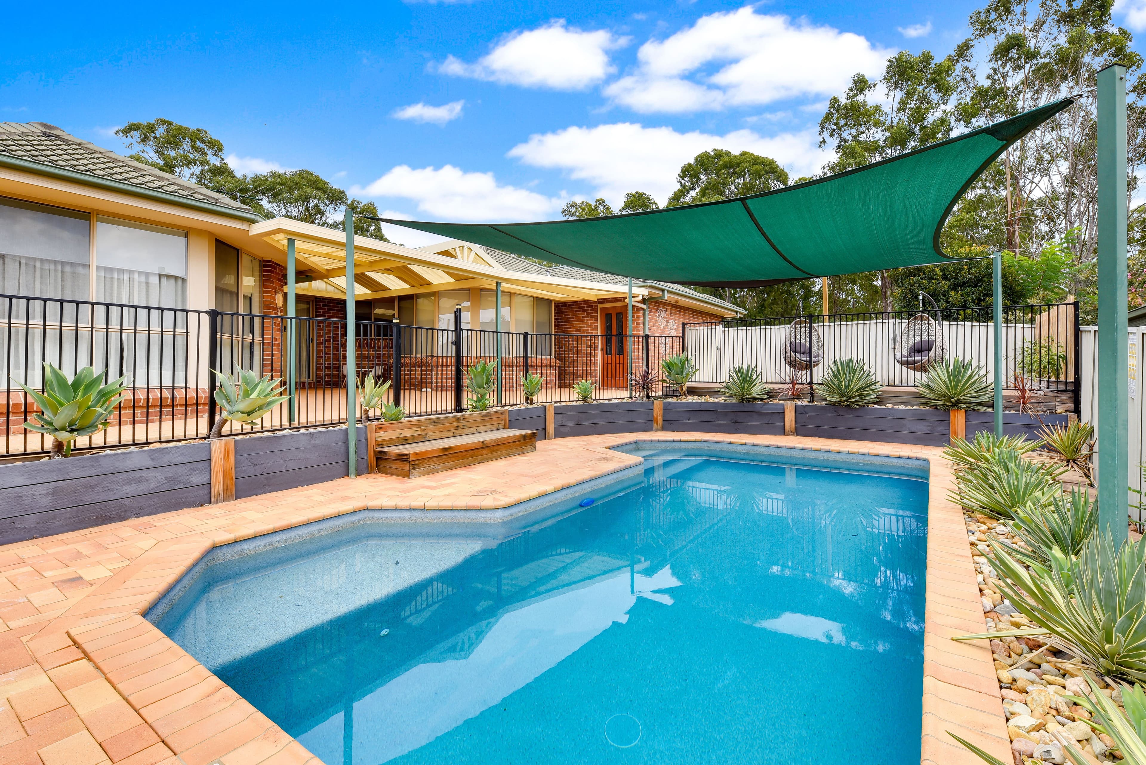 84 Sir John Jamison Circuit, Glenmore Park - Image 1