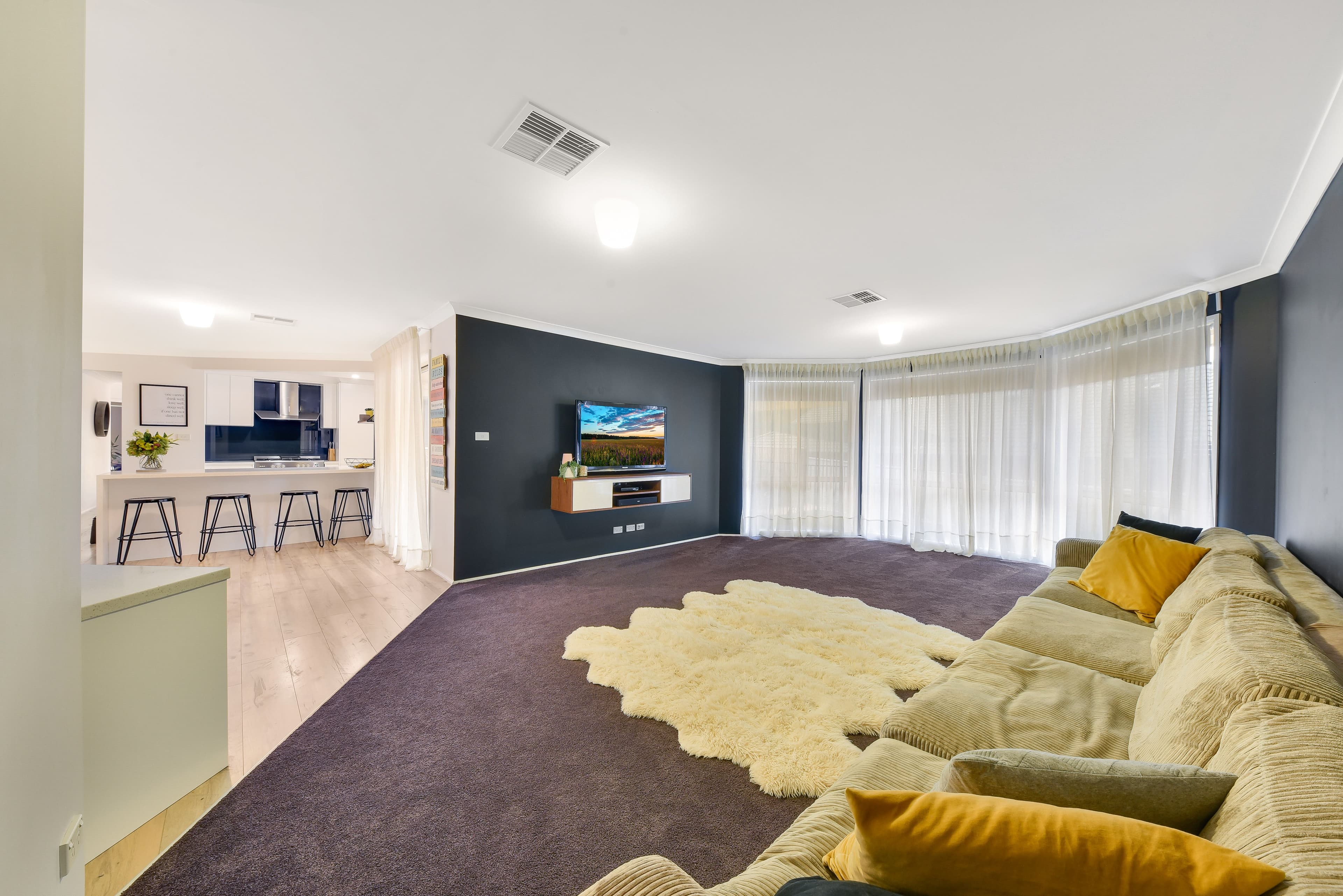 84 Sir John Jamison Circuit, Glenmore Park - Thumbnail 7