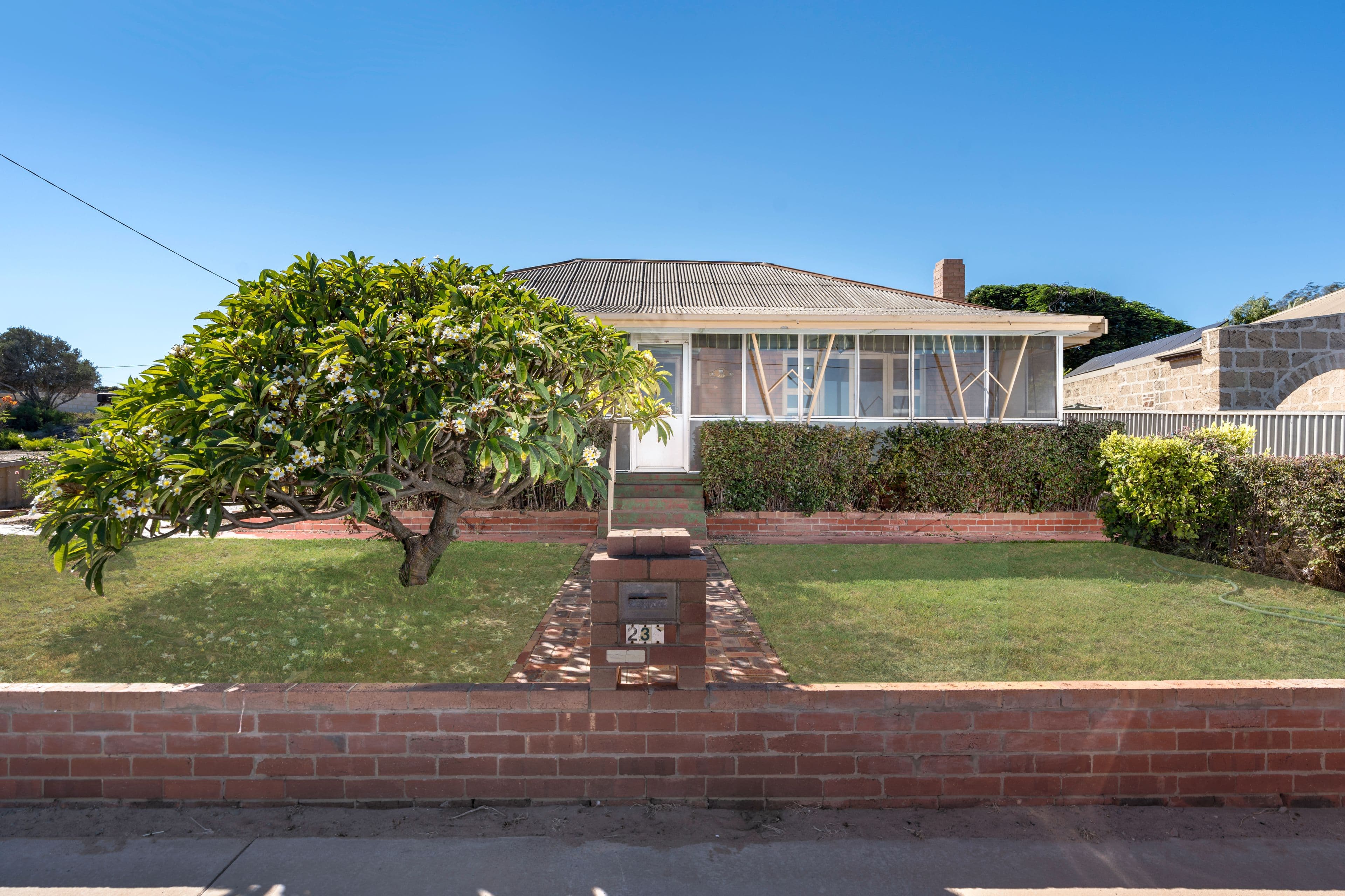 239 Durlacher Street, Geraldton WA 6530, Geraldton - Thumbnail 2