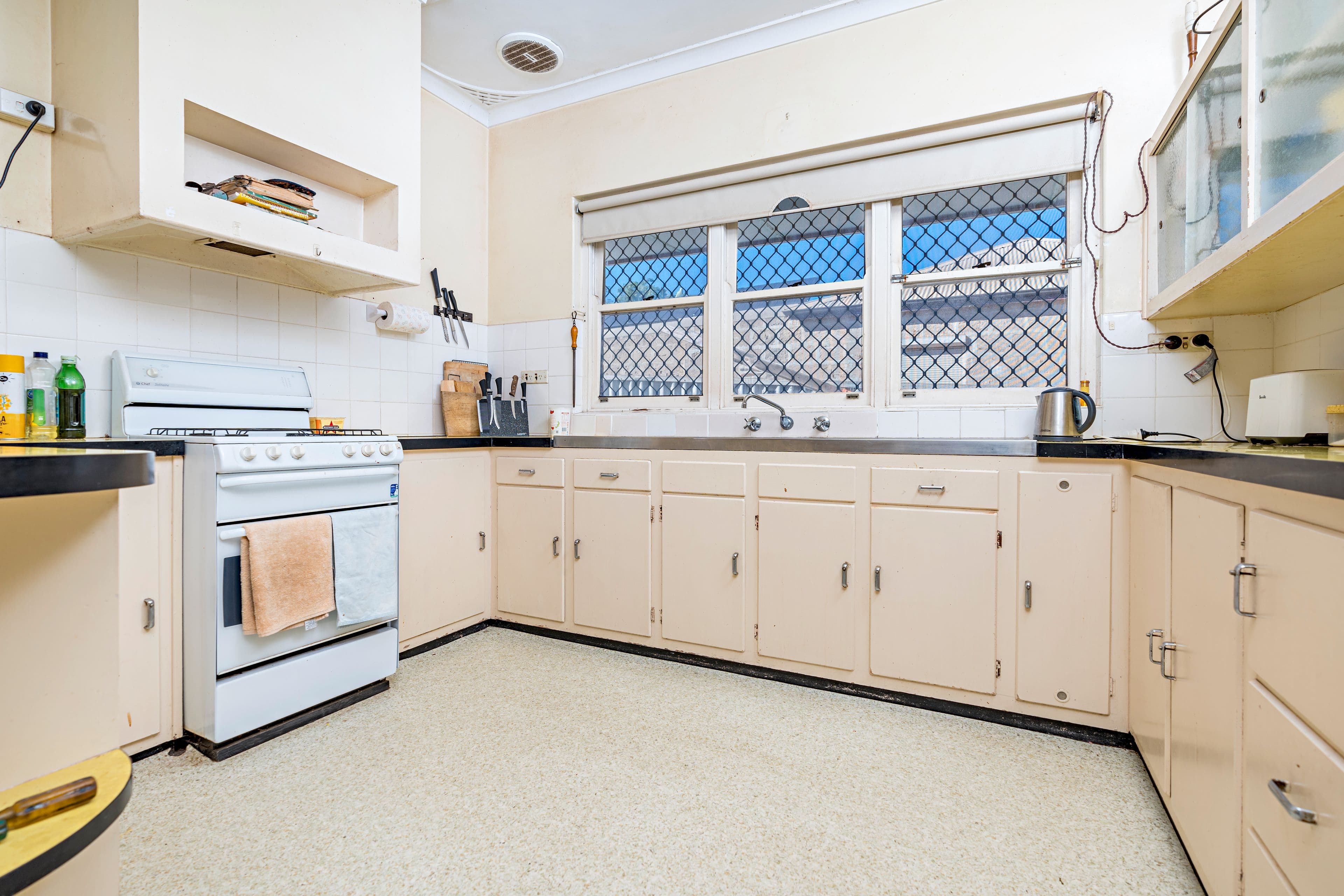 239 Durlacher Street, Geraldton WA 6530, Geraldton - Thumbnail 6