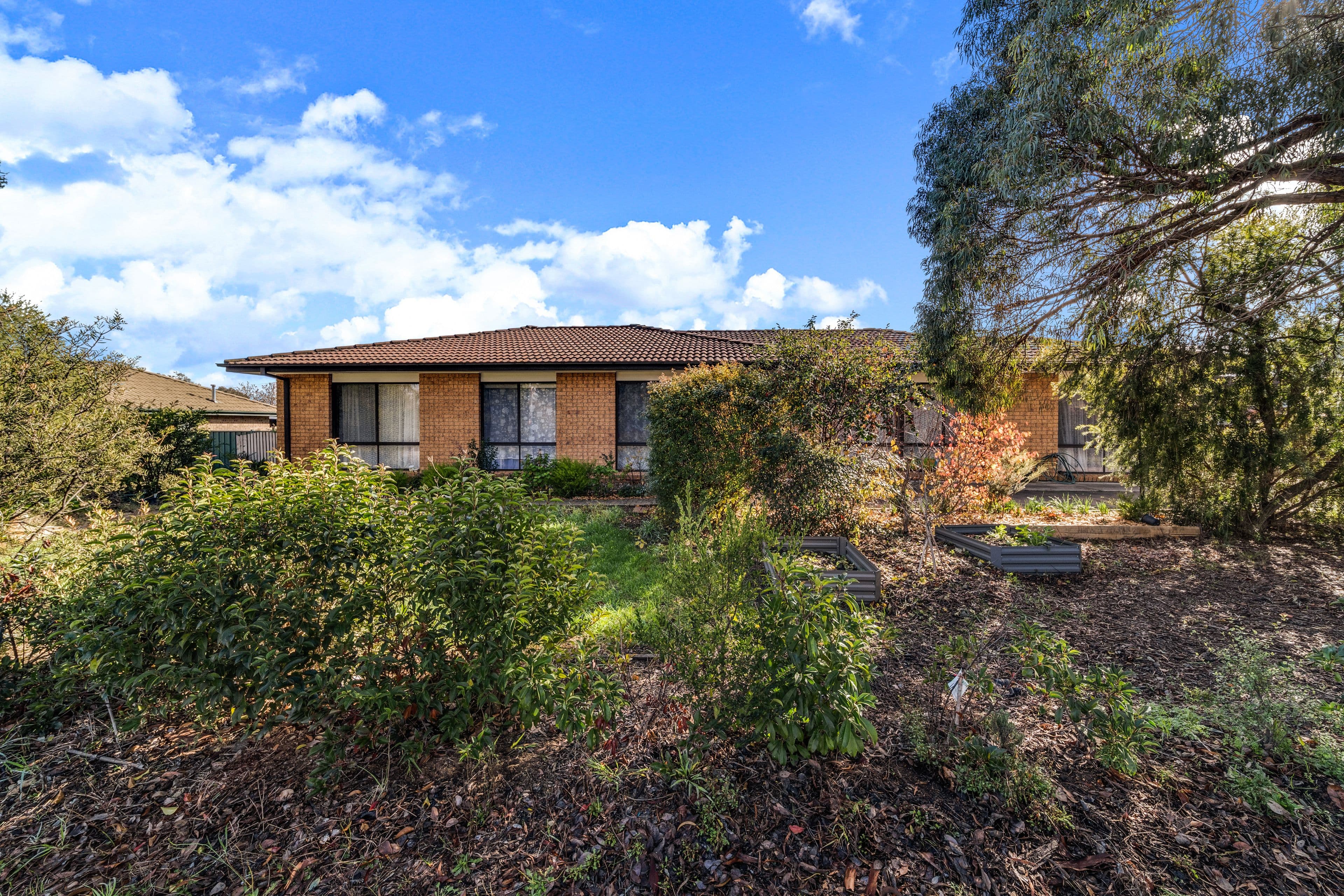 25 Ratcliffe Crescent, Florey ACT 2615, Florey - Image 1