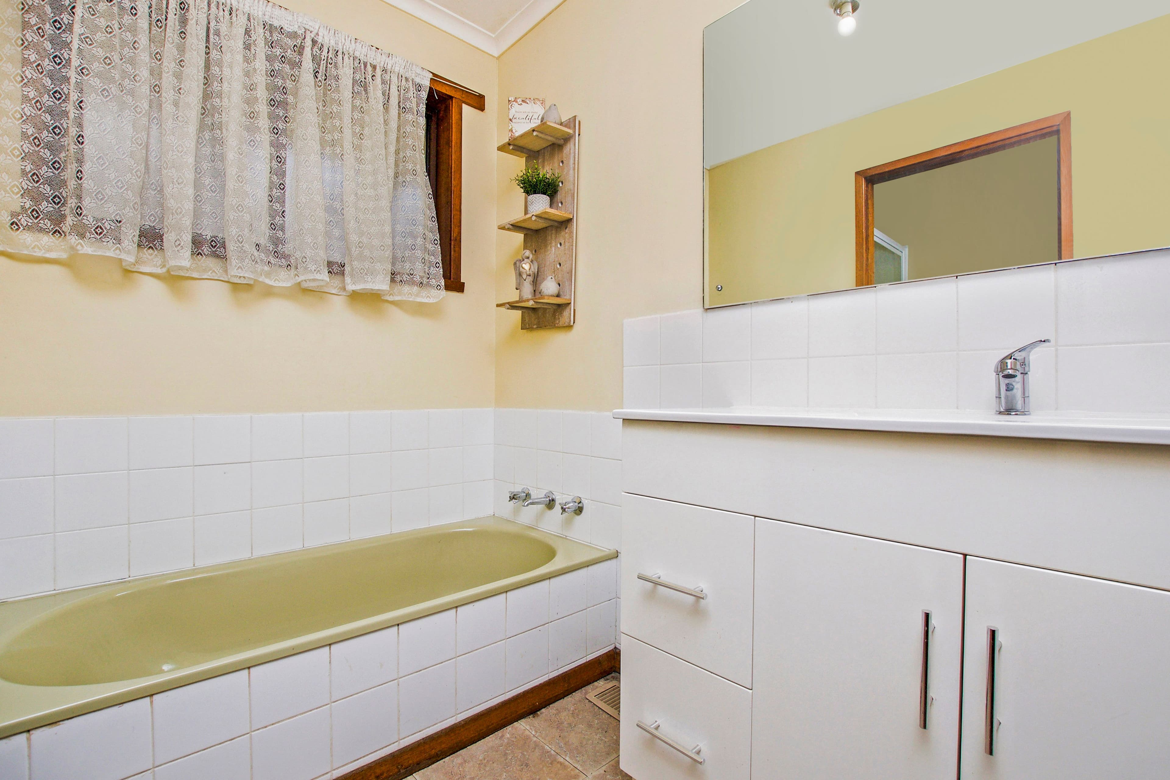 12 Thompson Street, Warrnambool VIC 3280, Warrnambool - Thumbnail 5