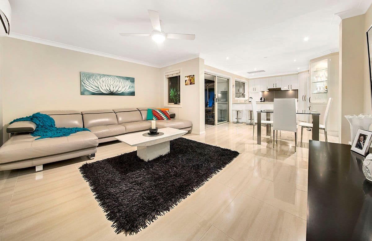 6 Belarada Close, Bangor - Thumbnail 2
