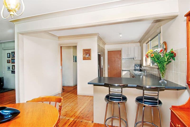 1 Kingswood Road, ENGADINE NSW 2233, Engadine - Thumbnail 2