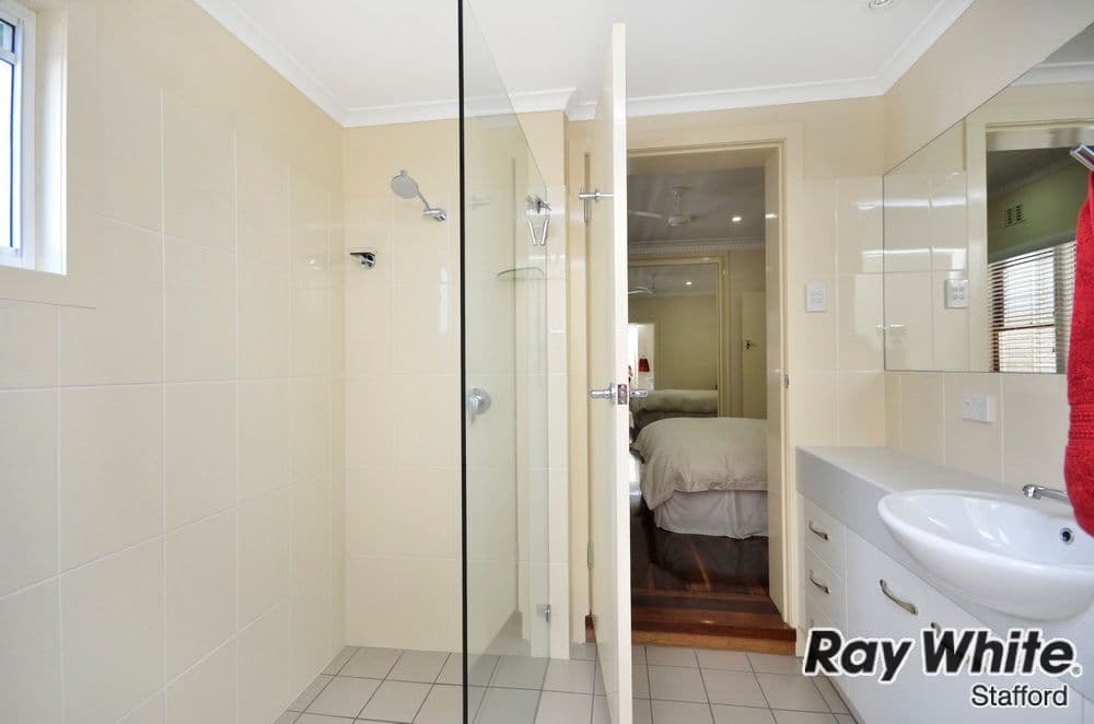 64 Rilatt Street, WAVELL HEIGHTS QLD 4012, Wavell Heights - Thumbnail 5