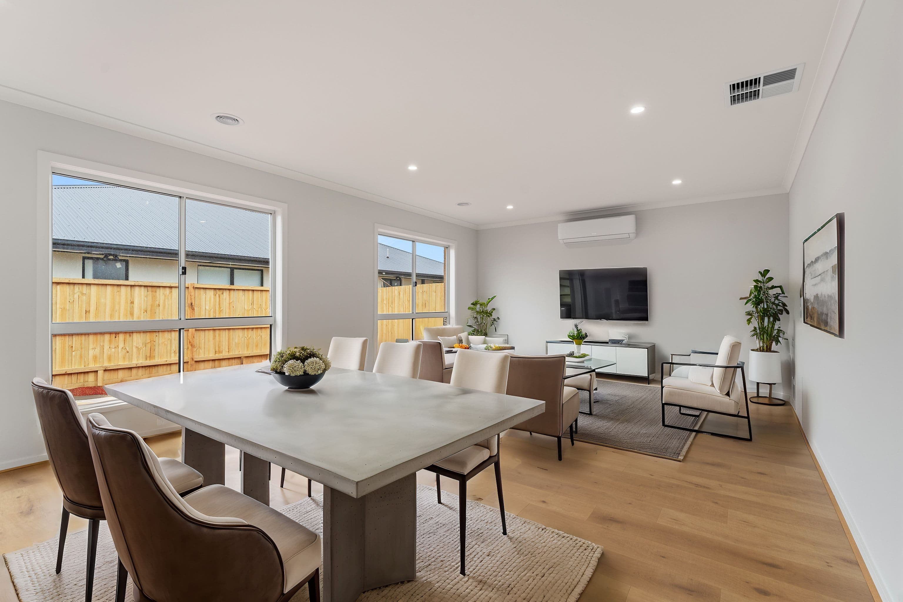 59 Sinclairs Road, DEANSIDE VIC 3336, Deanside - Thumbnail 2