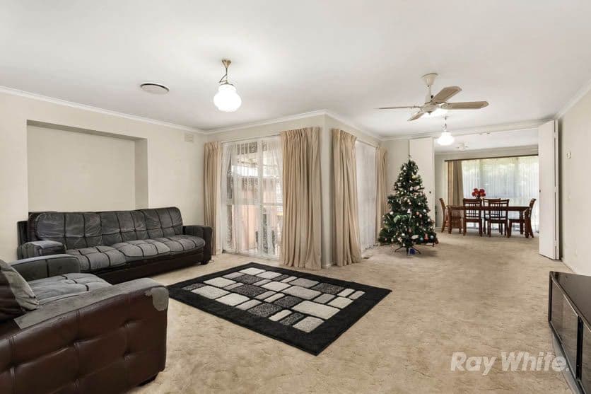 20 Annandale Crescent, Glen Waverley VIC 3150, Glen Waverley - Thumbnail 2