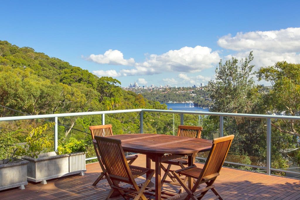 46 Castle Circuit, Seaforth - Thumbnail 2