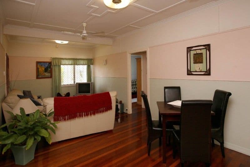 31 Stagpole Street, WEST END QLD 4810, West End - Thumbnail 2
