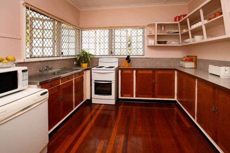 31 Stagpole Street, WEST END QLD 4810, West End - Thumbnail 7