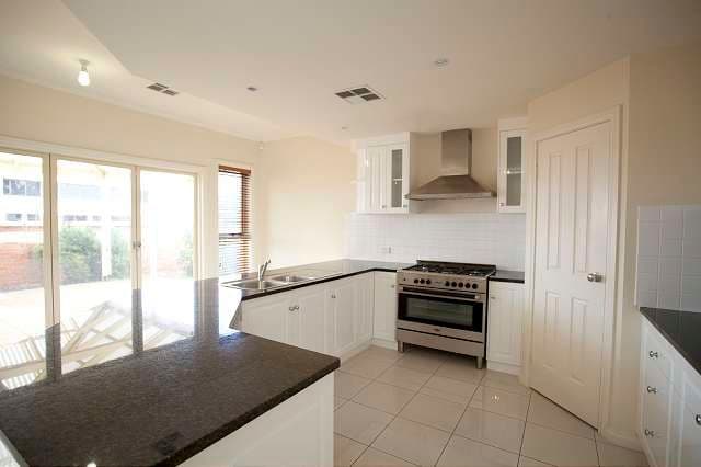 15 Grange Court, FINDON SA 5023, Findon - Thumbnail 5