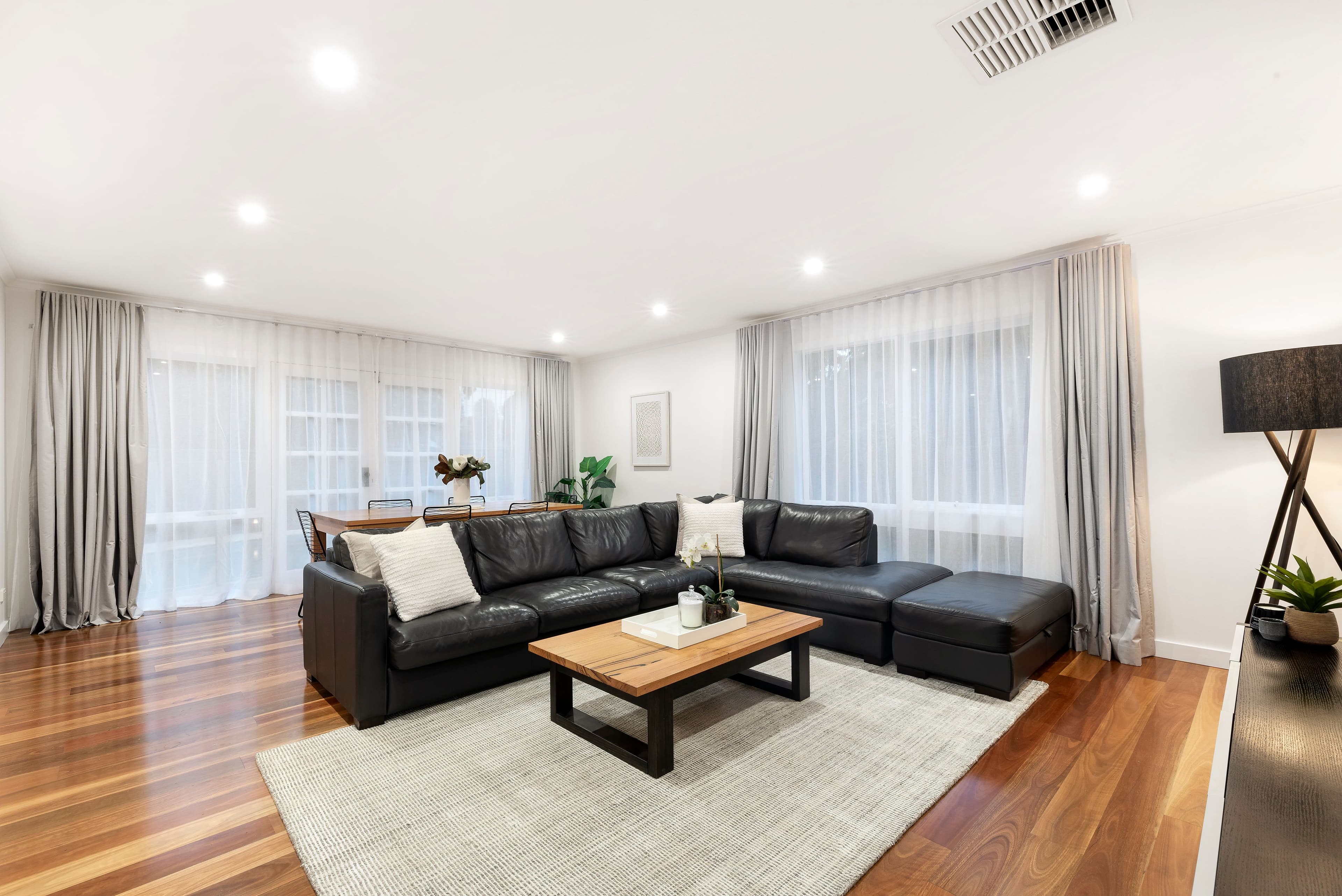 24 Dobson Street, Ferntree Gully VIC 3156, Ferntree Gully - Thumbnail 3